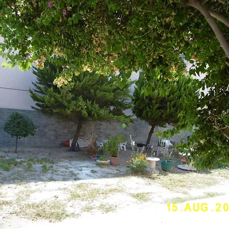 Daire Spacious Corinth