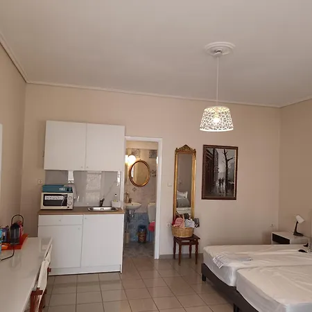Spacious Apartment *