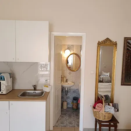 Apartment Spacious Corinth