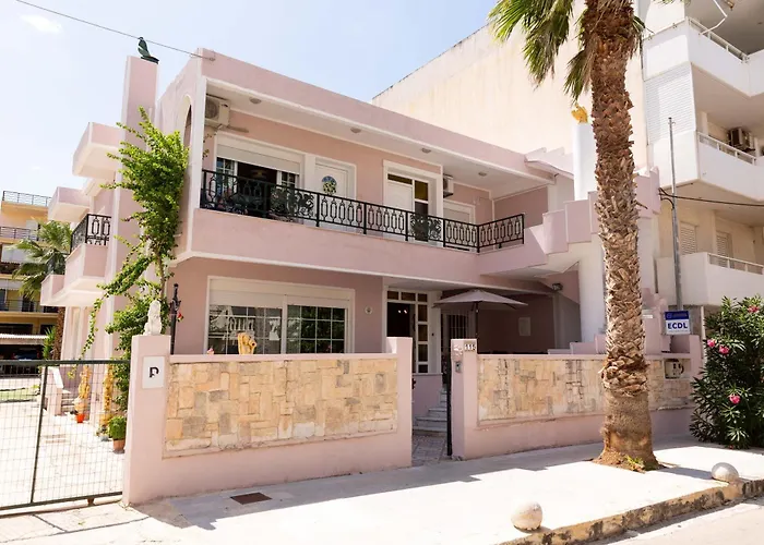 Apartmán Spacious Corinth